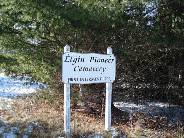 Elgin Pioneer Cemetery05 33