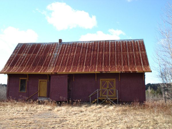 Old Train Station in Bridgeville  Front  408
